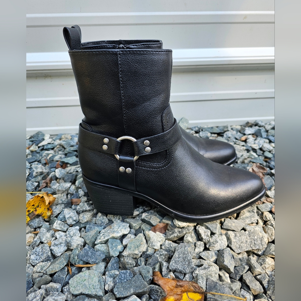 Altar’d State Women’s Black Vegan Leather Buckle Moto Ankle Fall Boots Size 7.5